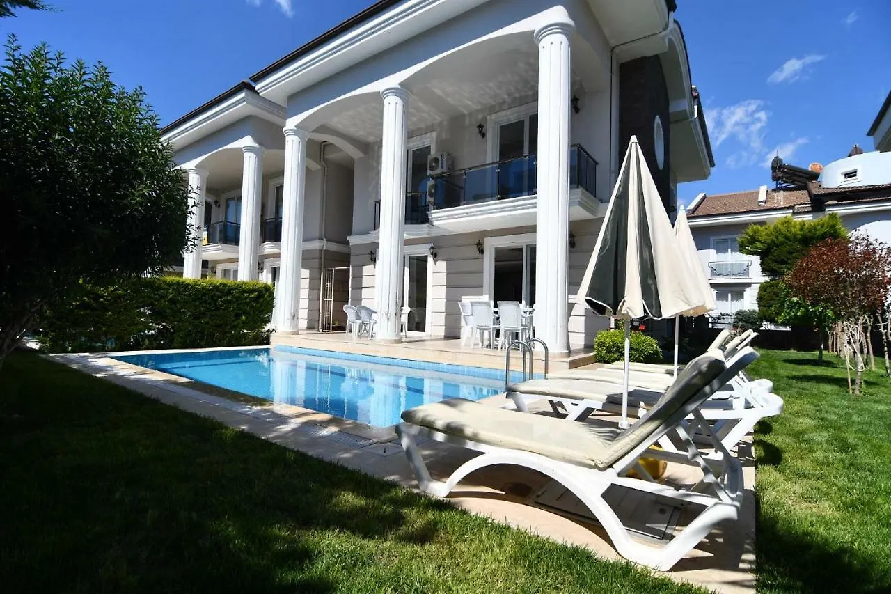 New Age Beach Breeze Luxury Villas Fethiye